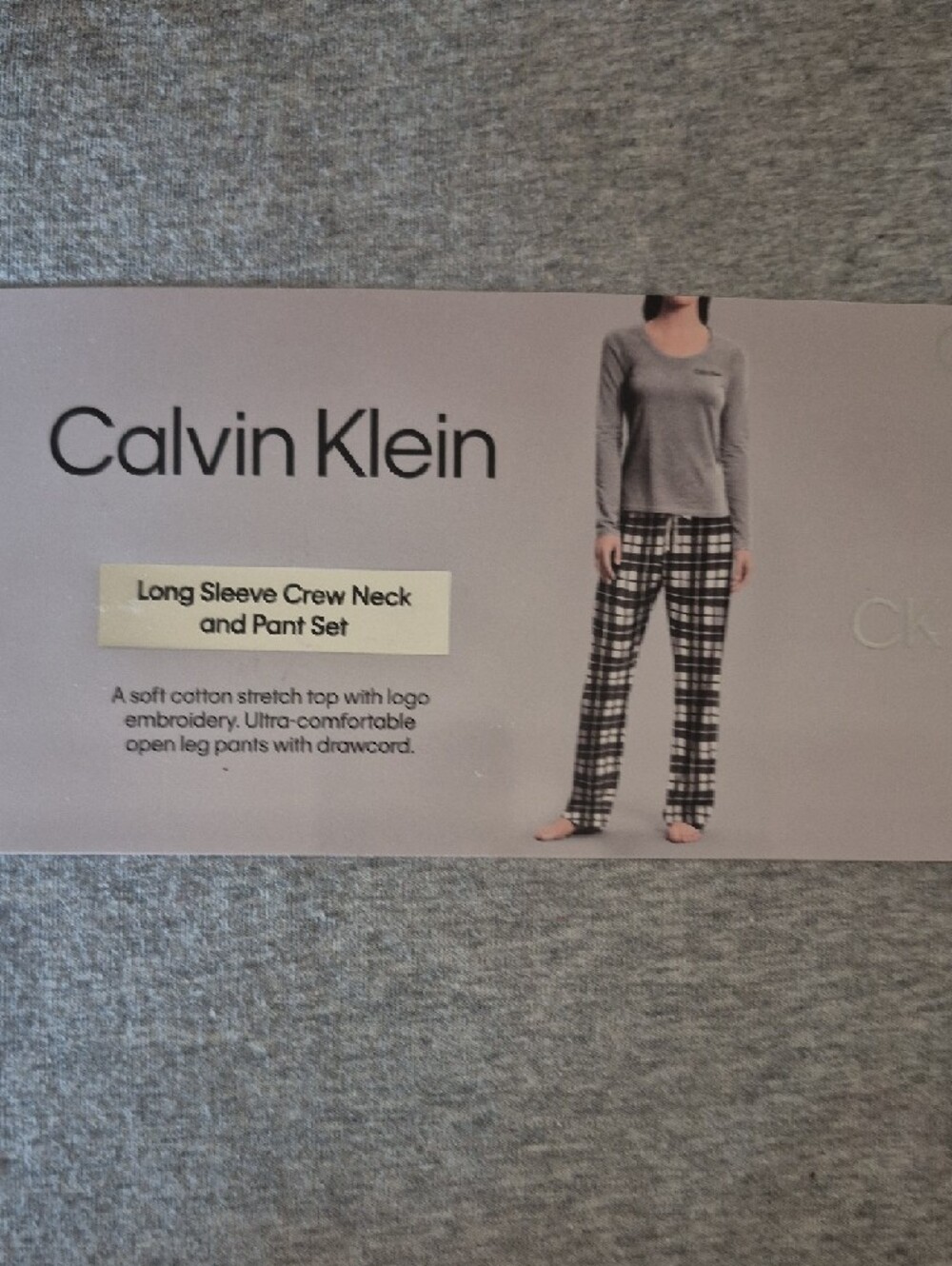 Calvin Klein Light Gray Long Sleeve Crew Neck Pajama Set - Picture 3 of 3